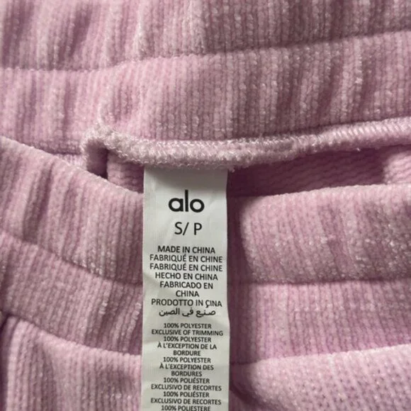 NEW ALO Chenille High-Waist Wide Leg Chalet Pant - Sugarplum Pink - Picture 7 of 8